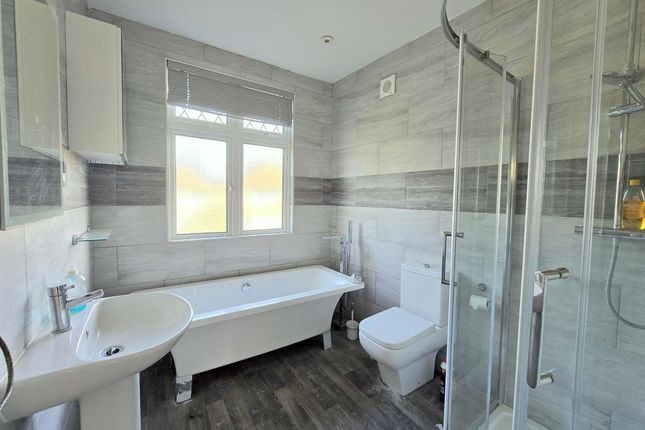 45 Southfield Park, Southfield Park, Harrow photo 3