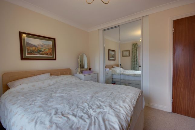 12, St. Ellens Court, Beverley photo 4
