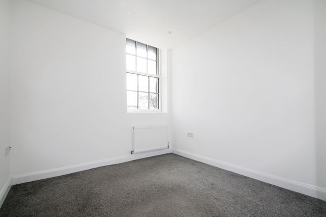 Flat for sale in Shenley Road, Borehamwood