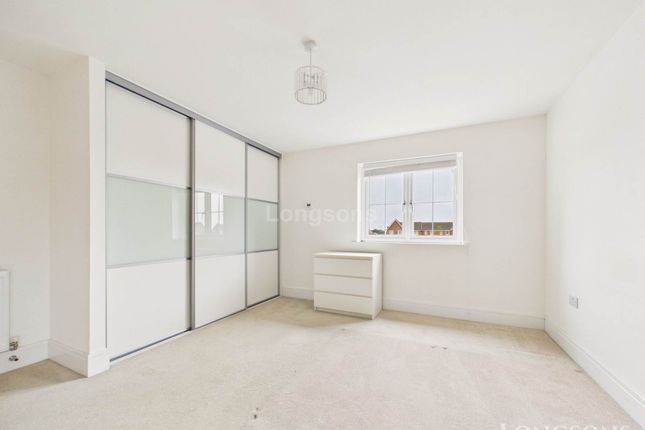 3, Kendle Road, Swaffham photo 4