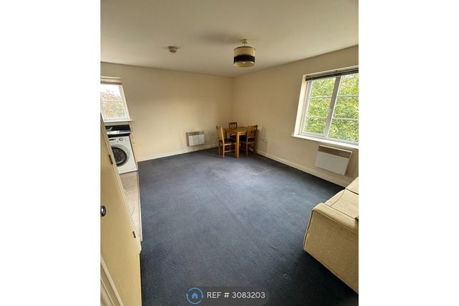 Cricklade Road, Swindon photo 3