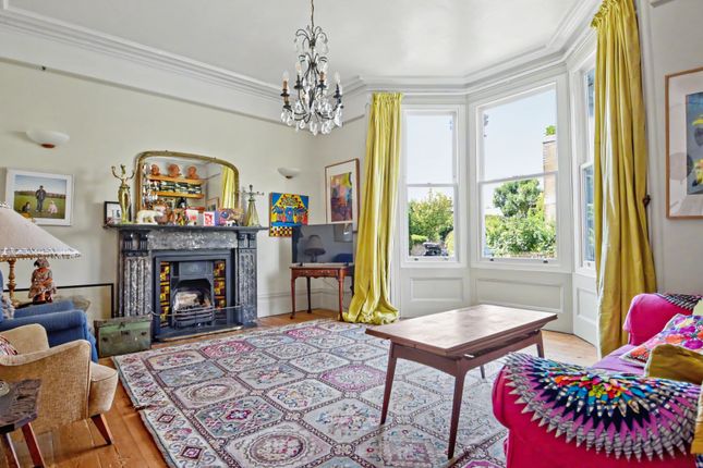 23, Laurier Road, Dartmouth Park, London photo 2