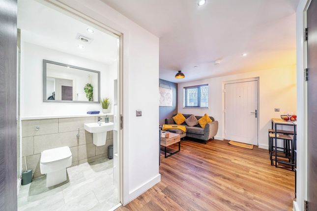 Flat for sale in Norfolk Street, Liverpool