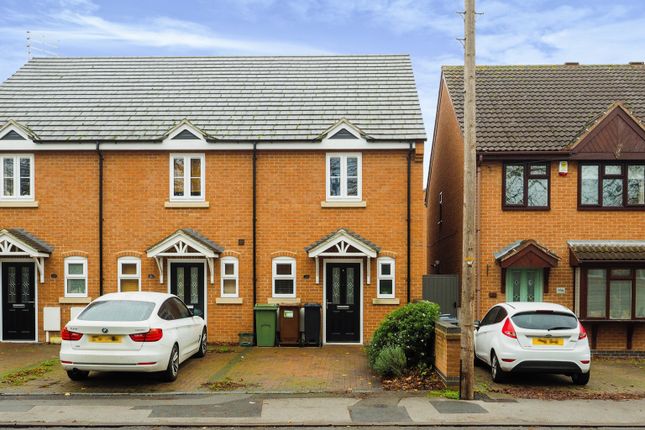Thumbnail Town house for sale in Manor Road, Carlton, Nottingham