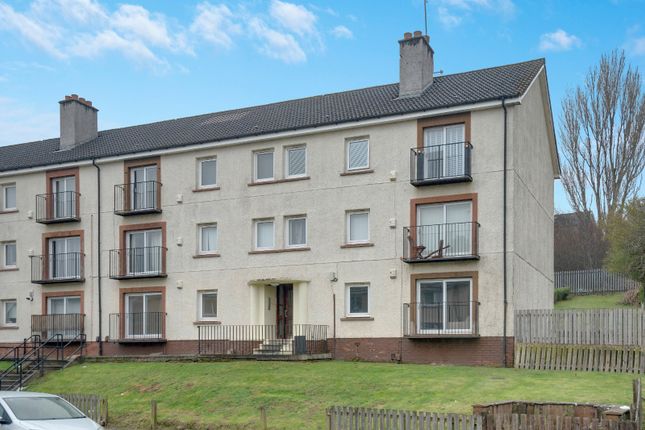 Flat for sale in Garry Drive, Paisley, Renfrewshire