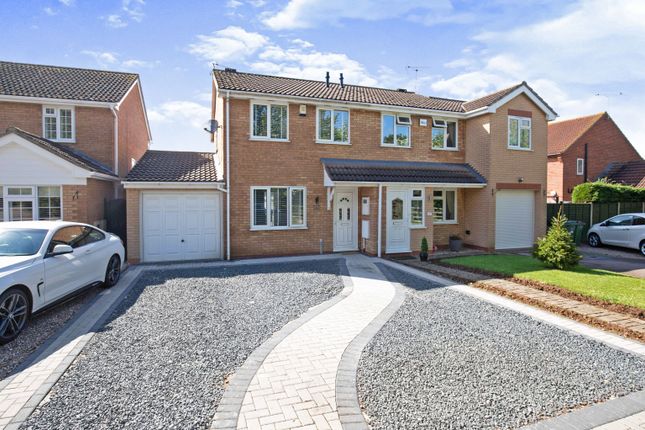 3 bed semi-detached house for sale in Simpson Close, Whetstone, Leicester, Leicestershire LE8