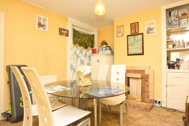 20, Charlton Avenue, Kent photo 3