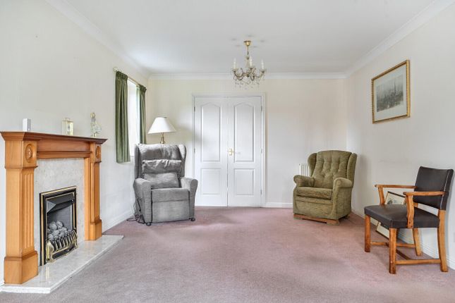 14, Harpitt Close, Cullompton photo 3