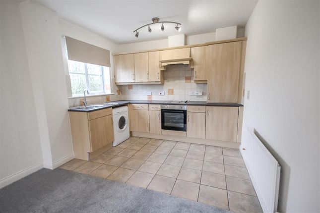 107, Hartington Way, Darlington photo 2
