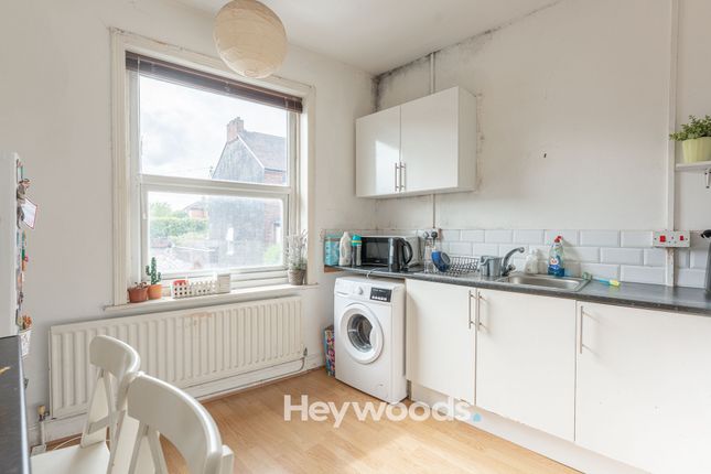 111a Victoria Street, Stoke-On-Trent photo 2