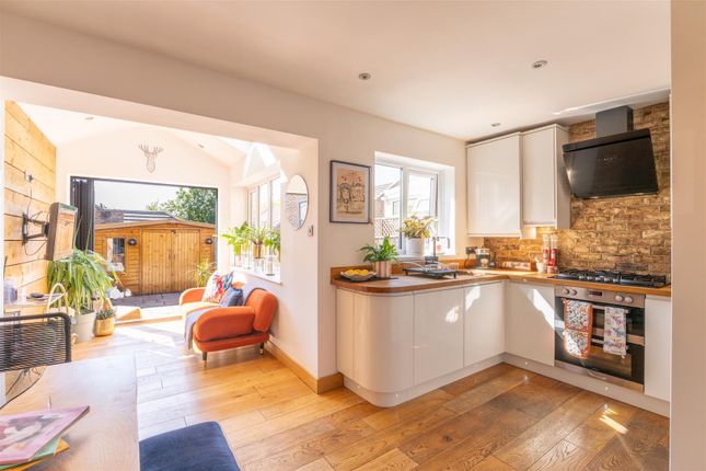 49, Northumbrian Way, Tyne and Wear photo 2