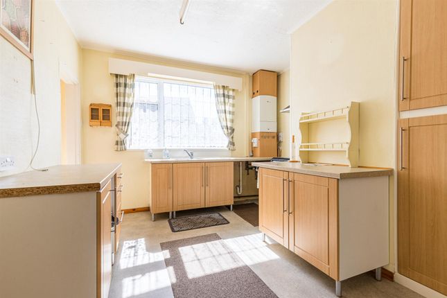 Detached bungalow for sale in Scawby Road, Broughton, Brigg
