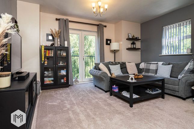 101 Stonemere Drive, Manchester photo 4