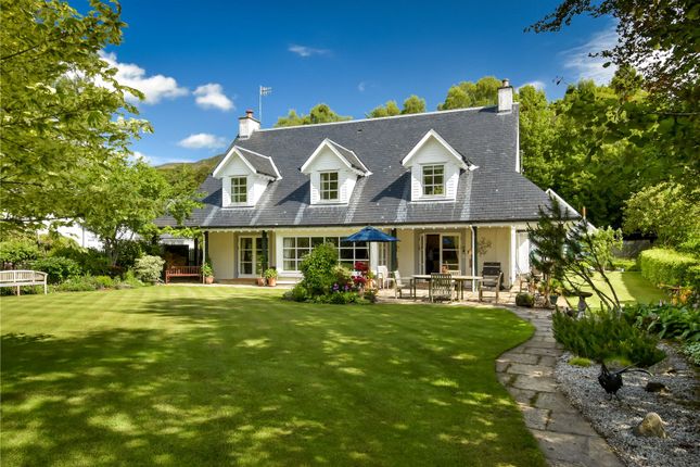 5 Bed Detached House For Sale In Cluan House Dunira Comrie