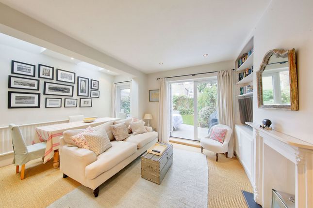 Thumbnail Flat for sale in Birdhurst Road, Wandsworth