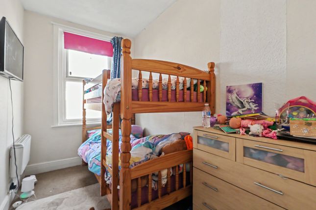 First Floor Flat, 33, Sedgley Road, Bournemouth photo 5