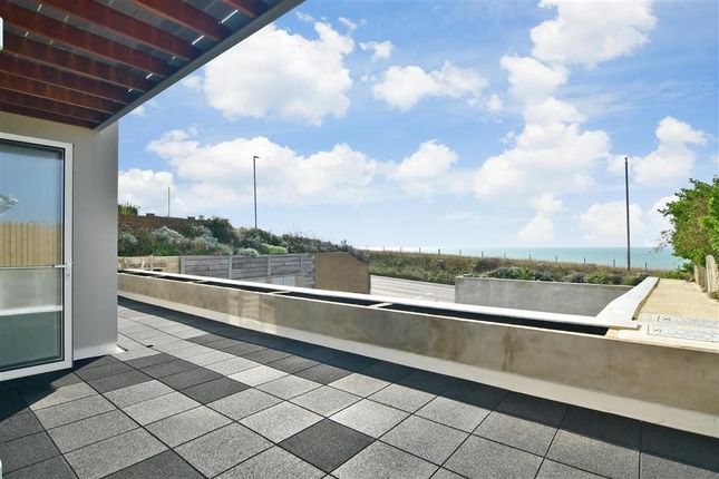 Thumbnail Flat for sale in Marine Drive, Brighton, East Sussex
