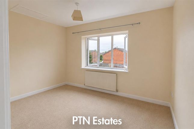 144, High Street, Brierley Hill photo 5