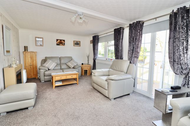 52, Kingsmead Park, Market Rasen photo 4
