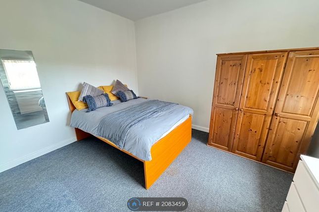 Studio to rent in Manor Road, Coventry