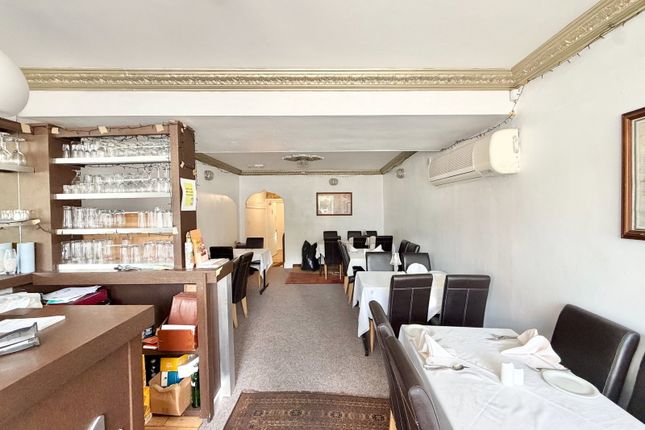 20, Woodgate, Leicester photo 3