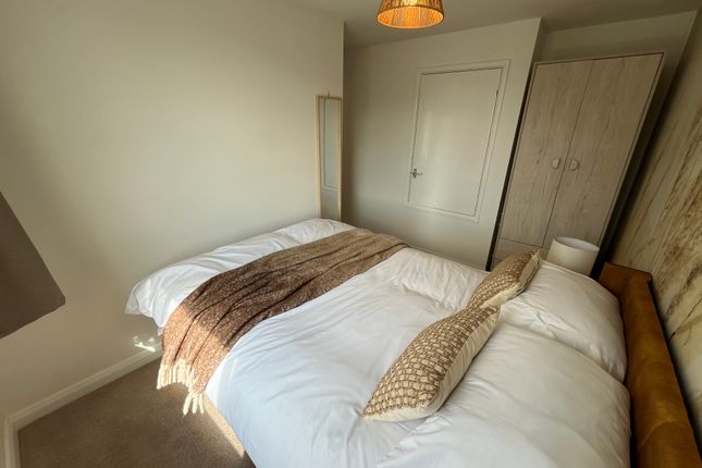 11, Abbotswood, Yate photo 2