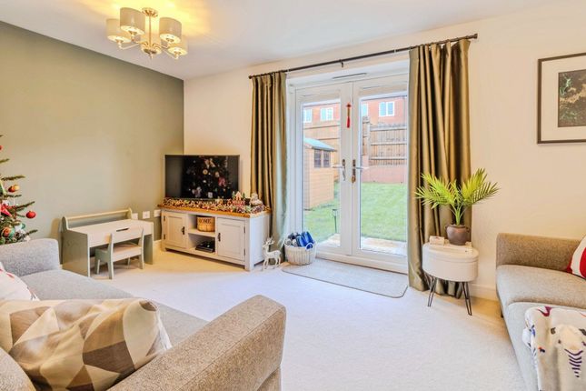 6 Gaydon Coppice Avenue, Leamington Spa photo 4