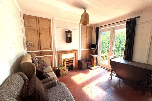 11, Northmead, Pembrokeshire photo 4