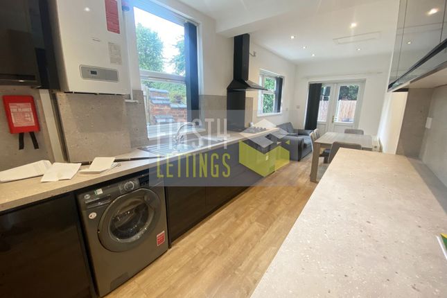 Clarendon Park Road, Leicester photo 3
