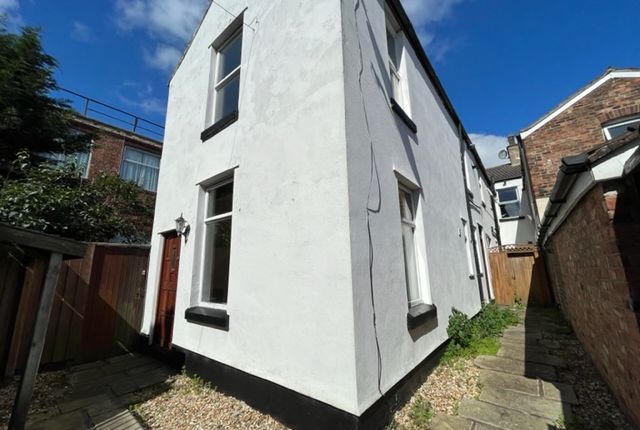 Thumbnail Semi-detached house to rent in Stanley Street, Southport