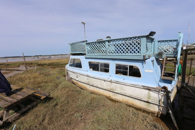 Thumbnail Houseboat for sale in The Ferry, Felixstowe, Suffolk