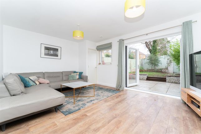 Town house for sale in Drayton Green, London