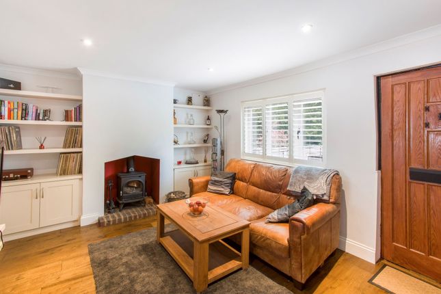 53, West Common, Harpenden photo 2