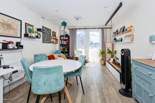 Apartment 5 Dove House, 3, Wallingford Way, Berkshire photo 4
