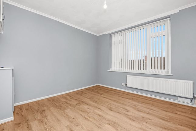 11, Browning Road, Dartford photo 2