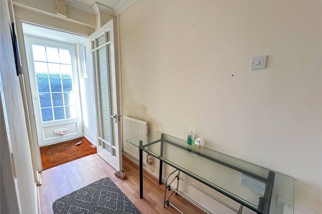121, Charles Street, Dyfed photo 2