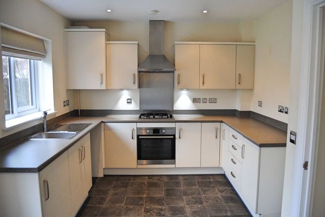 End terrace house to rent in Maresfield Road, Barleythorpe, Oakham