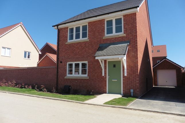 3-bed house on Plot 44, The Holly, White House Park, Buckenham Road, Attleborough, £315,000