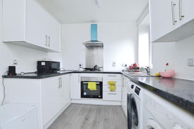 33, Milner Road, London photo 3