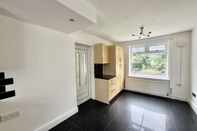 16, Windermere Avenue, Houghton Le Spring photo 4