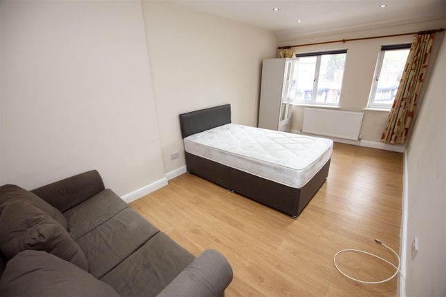 10A, Oak Tree Lane, Birmingham photo 3