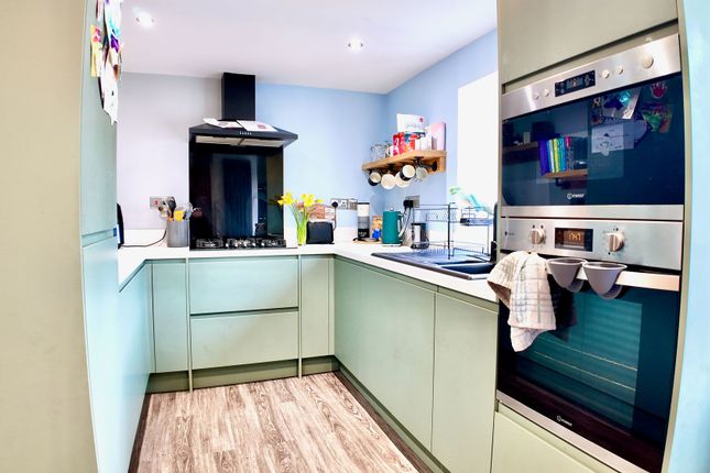 5 St. Lukes Road, Pontypool photo 2
