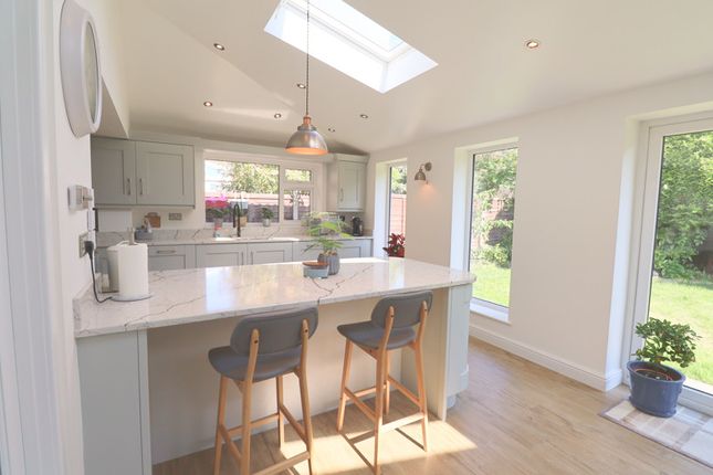 Wendover Drive, Hinckley photo 3
