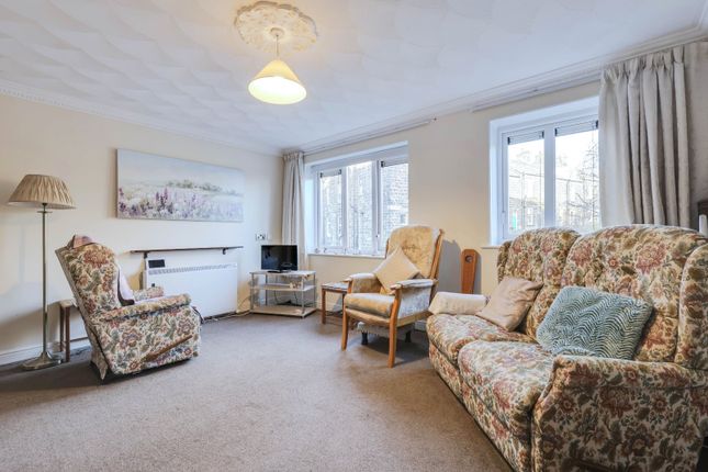Flat 7, Orchard Court,, Orchard Lane, Leeds photo 2