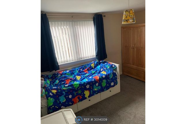 Glenbrittle Drive, Dykebar, Paisley photo 5