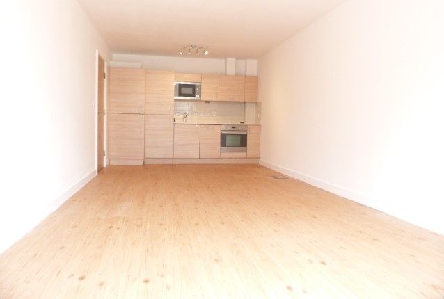 Flat to rent in Beaufort Park, Colindale