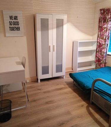 Shared accommodation to rent in Gerard Avenue, Coventry, West Midlands