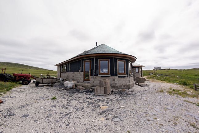 Ri Taobh An Locha, 18 Rushgarry, Isle of North Uist photo 3