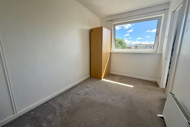 17, Belsay Gardens, Tyne and Wear photo 2