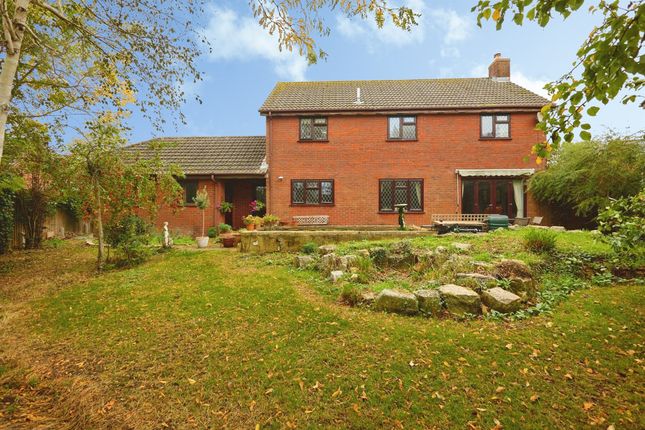 4, Willow Way, Shaftesbury photo 4